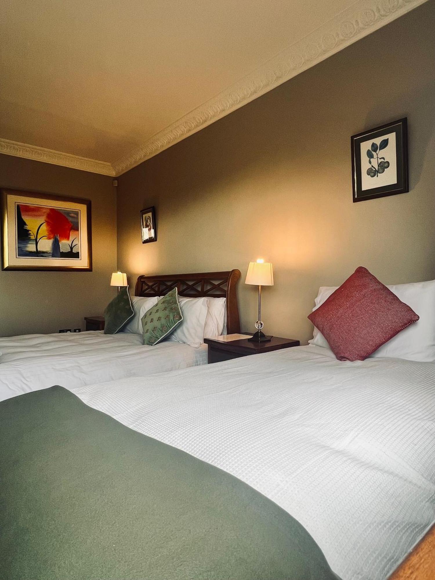 Acrewood House Apartment Tara ภายนอก รูปภาพ